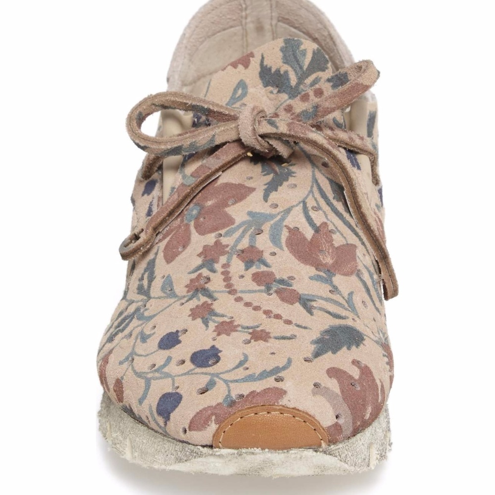 New! OTBT Women's Lunar Sneaker, Bone Leather - Picture 4 of 7